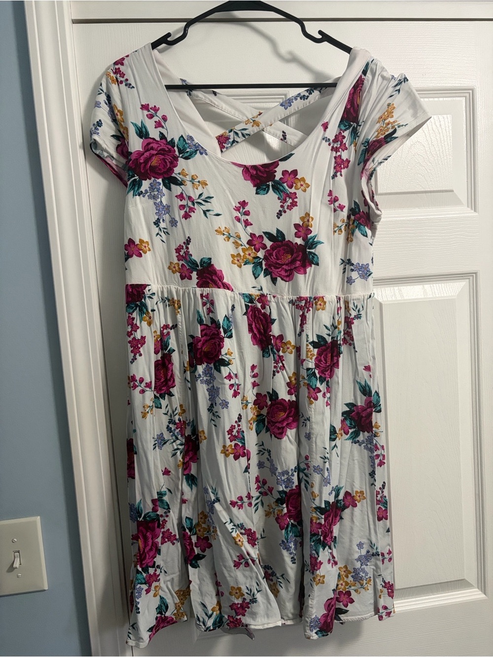 torrid White Midi Dress with Fuchsia Rose Print and Teal Leaves